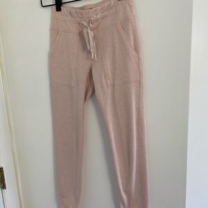 Aerie Chill Play Move Leggings